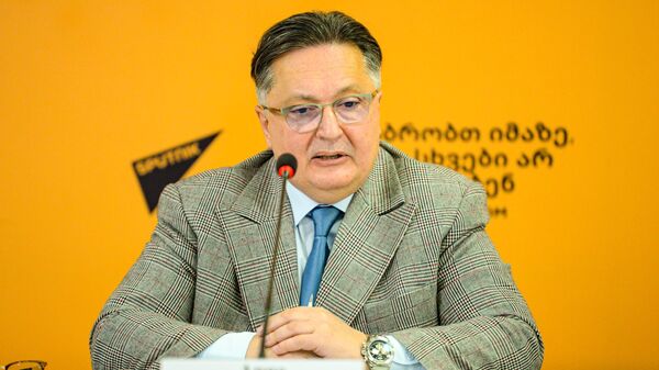 Пресс-конференция: Реакция СМИ и общества на отмену визового режима для граждан Грузии - Sputnik Грузия