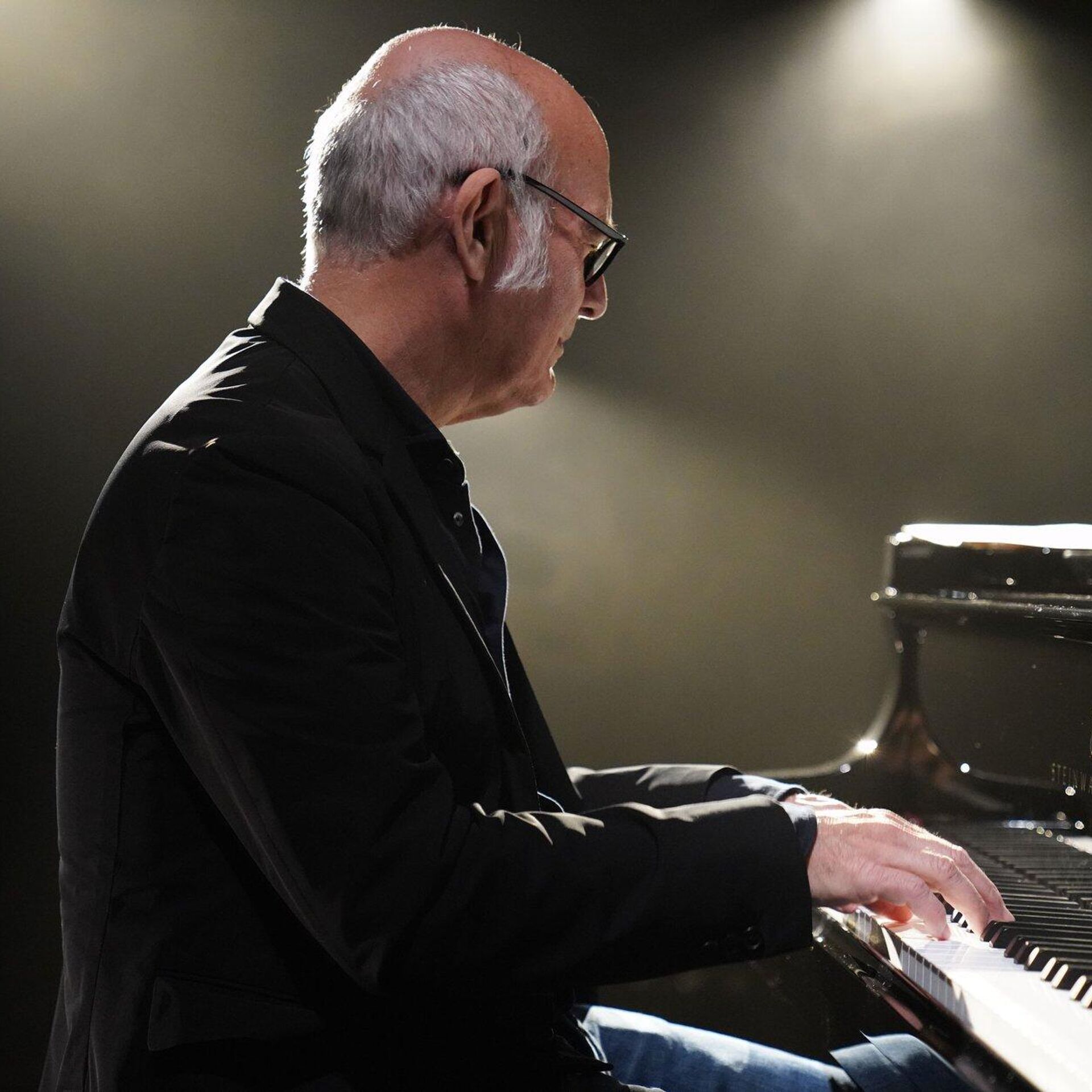 Ludovico Einaudi by Tynda Music In Tbilisi