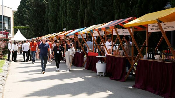 Международная выставка вина и алкогольных напитков WINEXPO 2023 в выставочном центре Expo Georgia - Sputnik Грузия