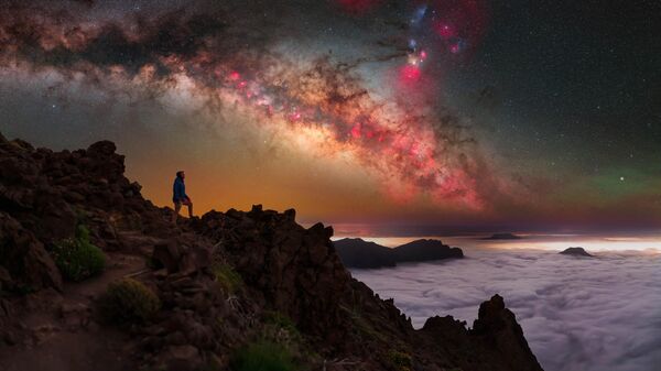 Снимок The La Palma Astroexperience немецкого фотографа Jakob Sahner, вошедший в список 25 лучших фотографий конкурса 2023 Milky Way Photographer of the Year - Sputnik Грузия