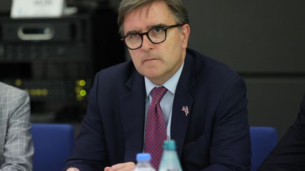 Глава офиса по координации санкций Госдепартамента США Джим О’Брайен - Sputnik Грузия