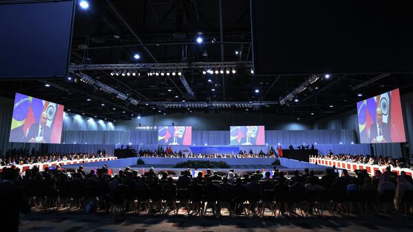 Президент РФ В. Путин принял участие в работе саммита БРИКС - Sputnik Грузия
