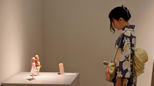 Выставка японских кукол в музее Сигнахи - Sputnik Грузия