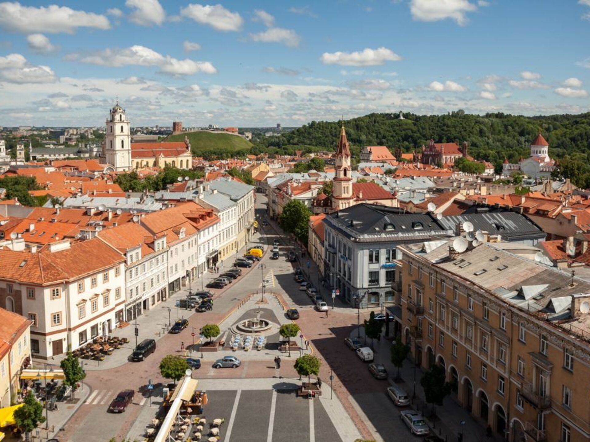 Какая столица у литвы. Литва столица Вильнюс. Литва старый город Вильнюс. Литва исторический центр Вильнюса. Столица Литвы — город Вильнюс.