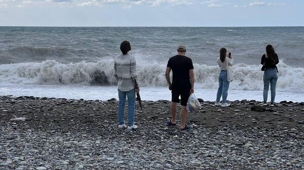 Шторм на черноморском побережье Грузии в Батуми - Sputnik Грузия