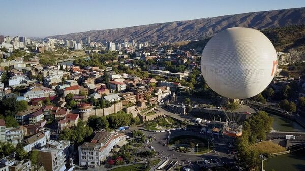 Долгожданный праздник: Тбилисоба любят все – видео - Sputnik Грузия