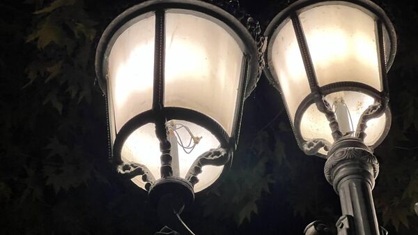 Фонари . Уличное освещение  - Sputnik Грузия