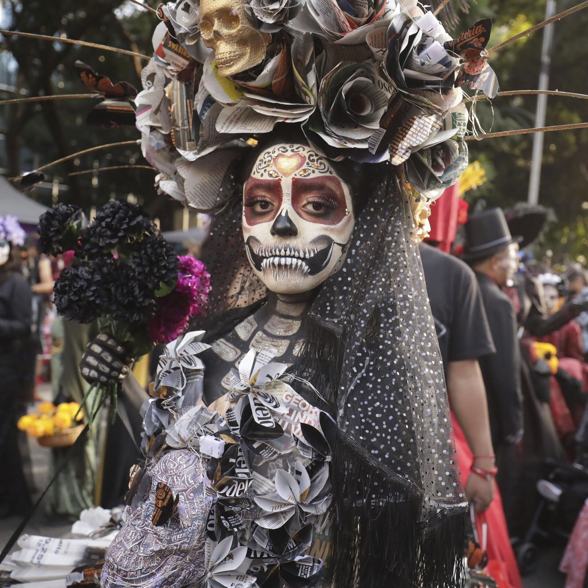 Hispanic halloween. Hispanic Halloween дублированный.