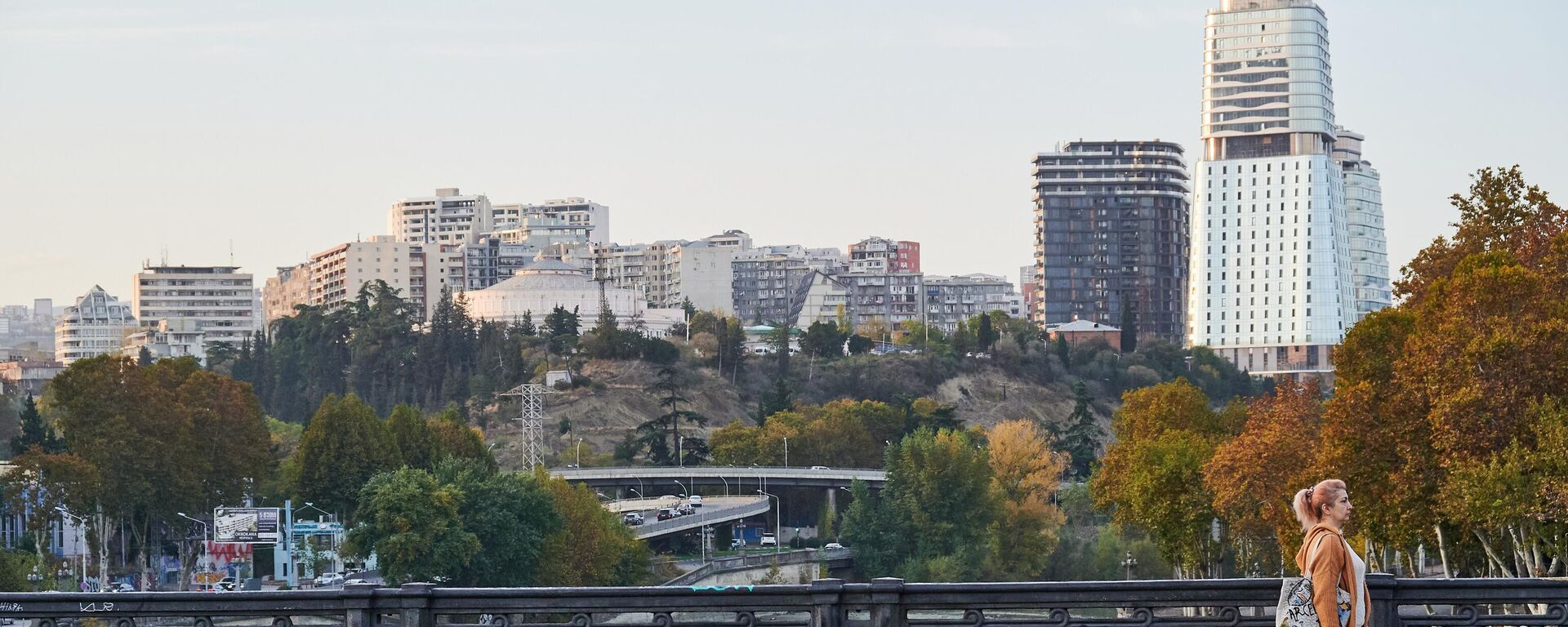 Вид на город Тбилиси - Sputnik Грузия, 1920, 20.11.2025