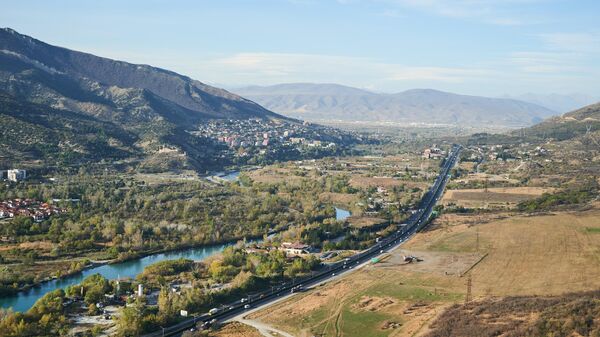 Вид на трассу Восток Запад и горы Грузии - Sputnik Грузия