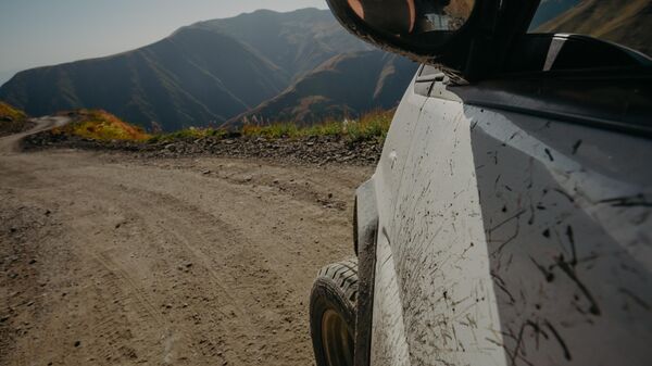 Опасные дороги в горах Тушети - Sputnik Грузия