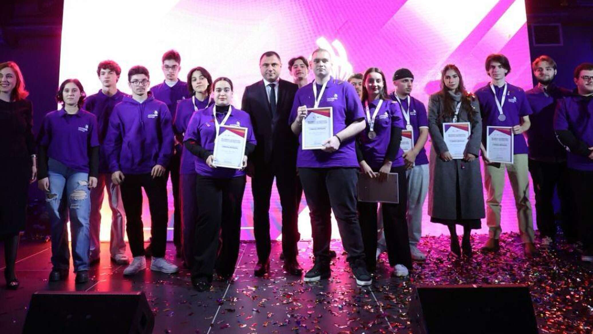 Победители конкурса профнавыков WorldSkills в Грузии отправятся во Францию