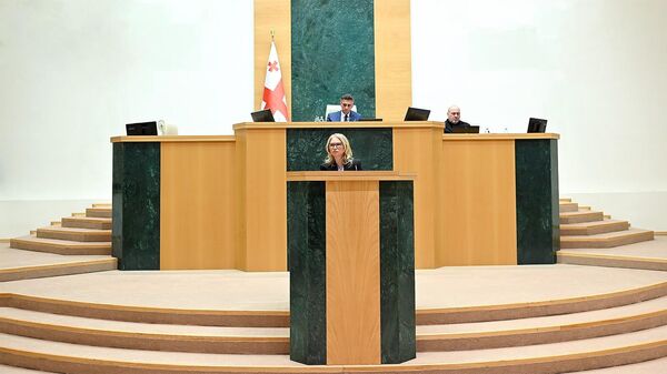 Натия Турнава в парламенте Грузии - Sputnik Грузия