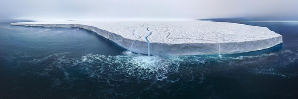 Снимок &quot;Ледниковая шапка Аустфонна&quot;, фотографа Томаса Виджаяна, Канада. - Sputnik Грузия