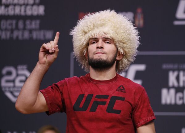 Российский боец смешанных боевых искусств, выступавший под эгидой UFC Хабиб Нурмагомедов. Родился 20 сентября 1988 года.  - Sputnik Грузия