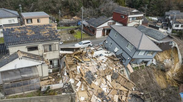 Последствия землетрясения в Японии – фото