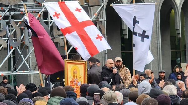 Многотысячная акция против осквернения иконы прошла в Тбилиси