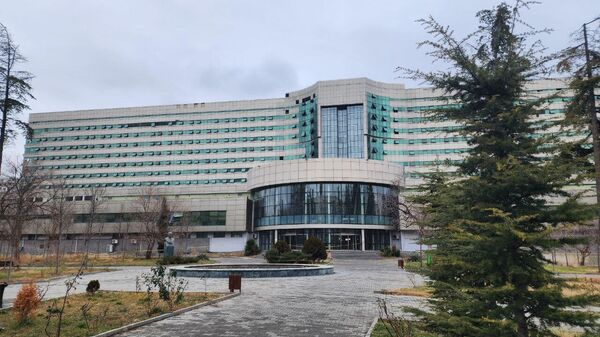 Здание Республиканской больницы - Sputnik Грузия