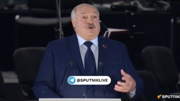 Лукашенко о новой опасности с Запада и критике тех, кто судит прошлое – видео
