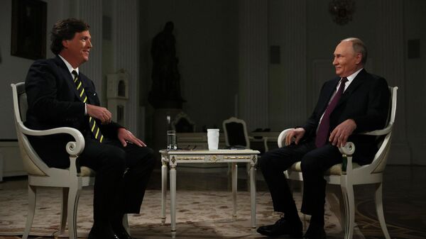 Президент РФ Владимир Путин дал интервью американскому журналисту Такеру Карлсону - Sputnik Грузия