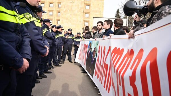 Молодежная акция протеста против нового премьер-министра Грузии - Sputnik Грузия