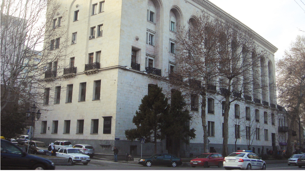 Здание бывшего Минсвязи на проспекте Руставели - Sputnik Грузия