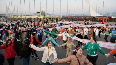 Участники "Хоровода Дружбы" 