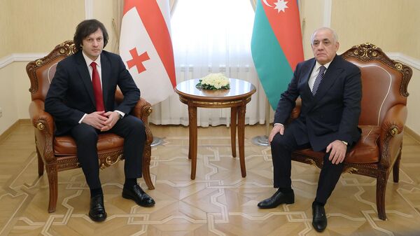 Визит премьер-министра Грузии Ираклия Кобахидзе в Азербайджан и встреча с премьер-министром Али Асадовым - Sputnik Грузия
