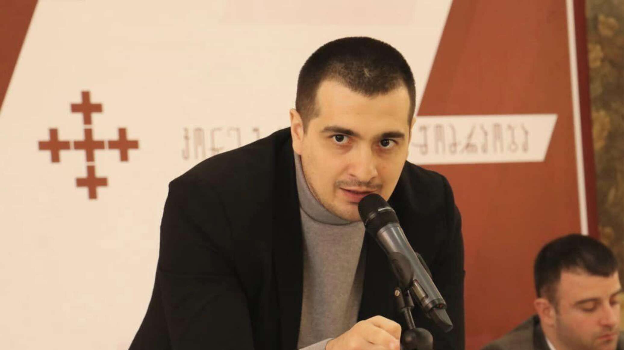 Обвиняемому в групповом насилии лидеру «Альт-Инфо» суд назначил залог