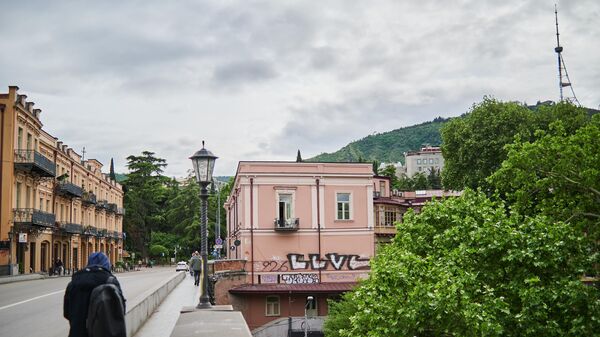 Вид на город Тбилиси и облачную погоду - Sputnik Грузия