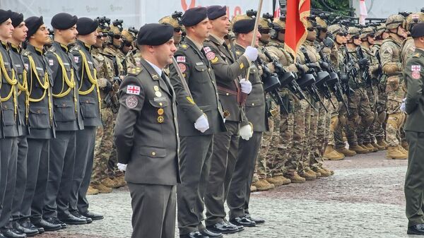 Военнослужащие. Празднование Дня независимости Грузии 26 мая 2024 года - Sputnik Грузия