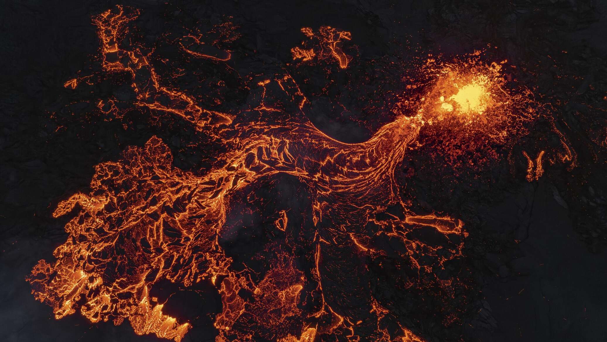 извержение исландского вулкана. рейкьявик исландия вулканические лава. исландия вулкан 2024. исландия вулкан 2024. вулкан в исландии эйяфьятлайокудль.