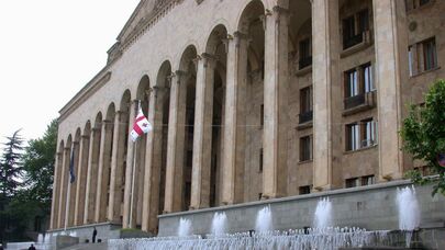 Здание парламента Грузии в Тбилиси