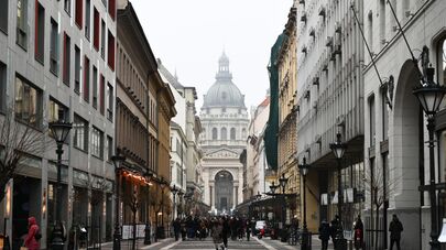 Вид на Базилику Святого Иштвана в Будапеште