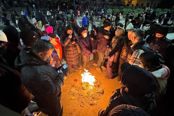 Протесты оппозиции и активистов проевропейских сил на проспекте Руставели  - Sputnik Грузия