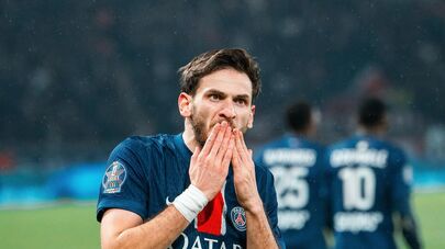 Хвича Кварацхелия после гола на матче "ПСЖ"