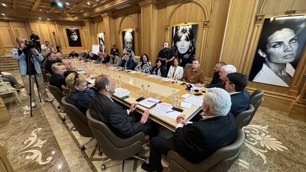 Конференция в столице Грузии, посвященная празднованию Дня Победы 9 мая  - Sputnik Грузия