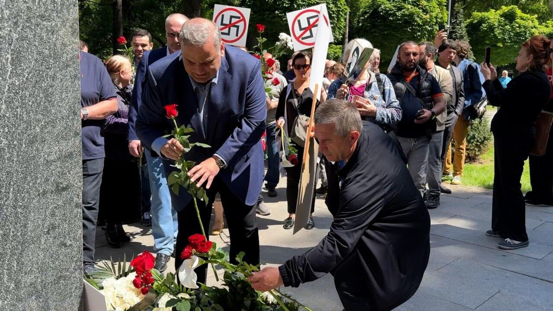 Шествие Бессмертное войско. День Победы 9 мая 2025 года в Грузии - Sputnik Грузия, 1920, 09.05.2025