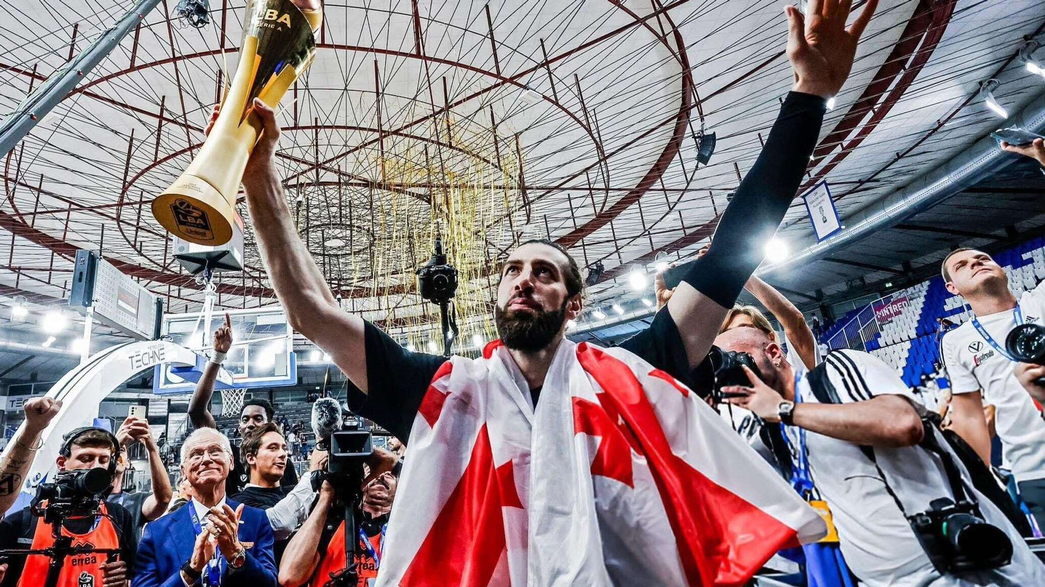 Торнике Шенгелия стал чемпионом Италии перед уходом в «Барселону»