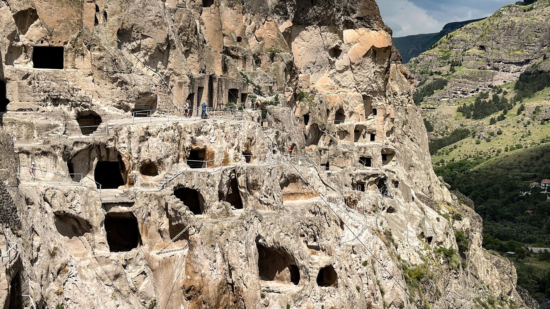 Пещерный город Вардзия - Sputnik Грузия, 1920, 24.06.2025