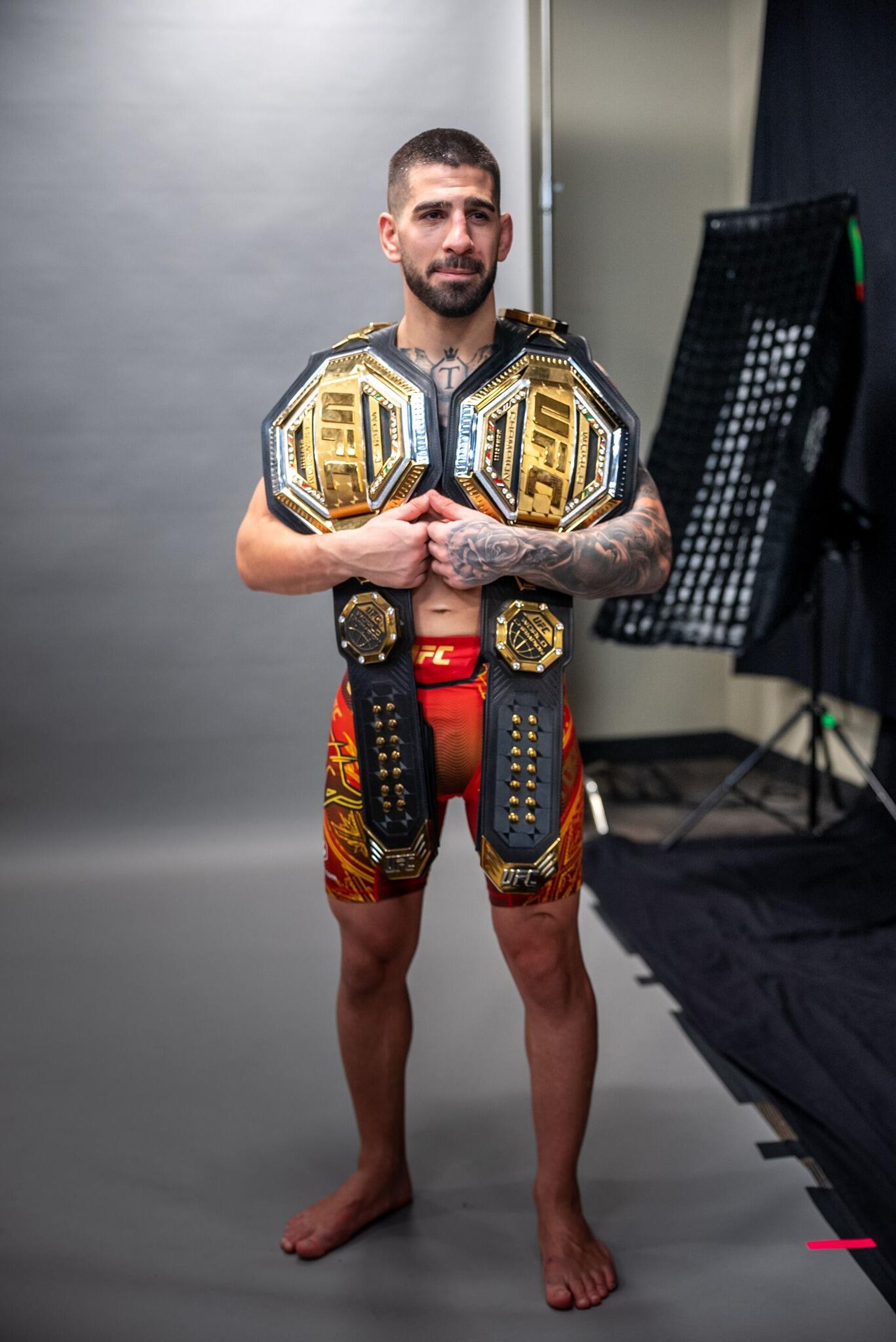 Илья Топурия возглавил рейтинг UFC P4P, опередив Махачева