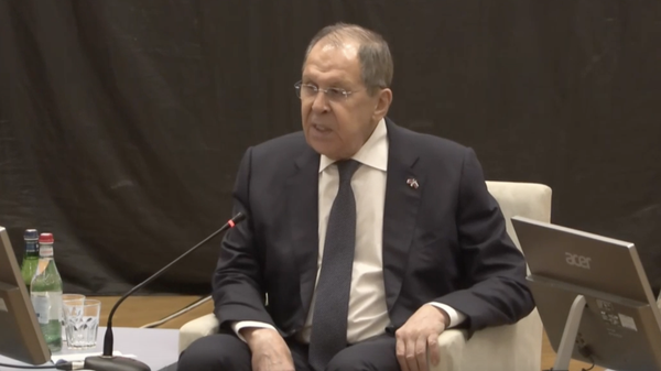 Визит Лаврова в Ереван: выступление в Российско-Армянском университете - Sputnik Грузия