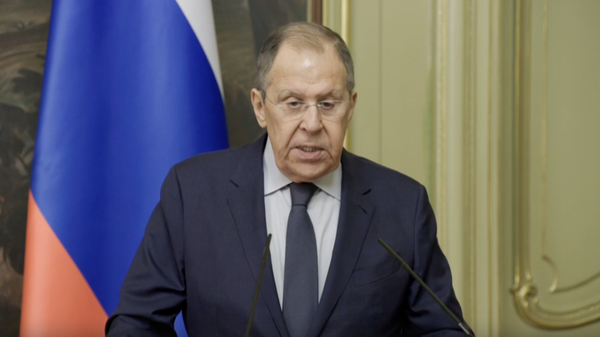 Лавров и глава МИД Ирана провели пресс-конференцию по итогам переговоров в Москве - Sputnik Грузия