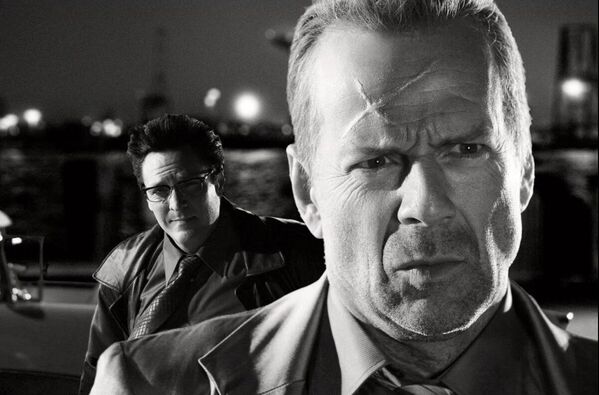 Кадр из фильма Город грехов (2005) Кадр из фильма Город грехов (2005) - Sputnik Грузия