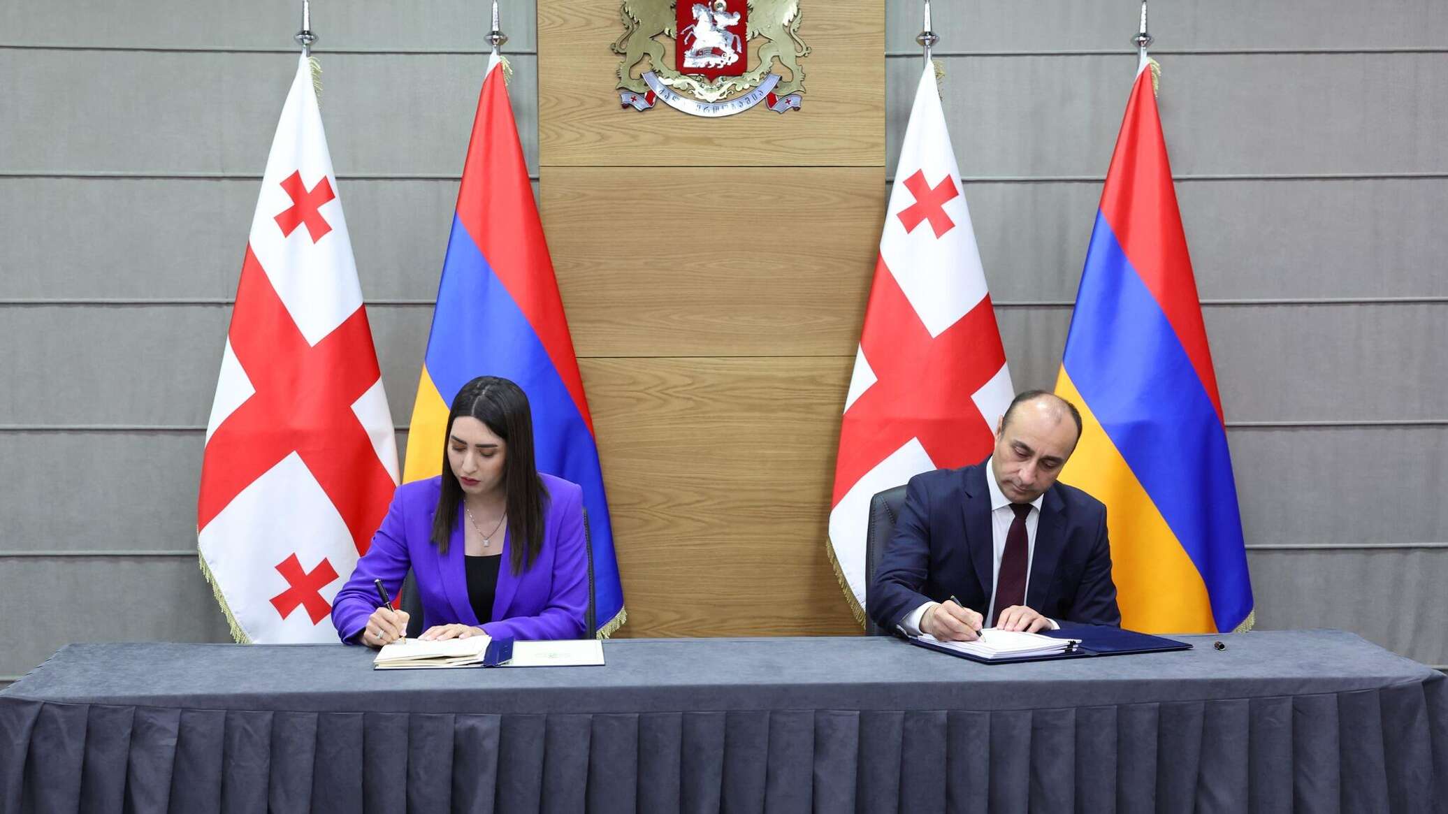 საქართველომ და სომხეთმა რეადმისიის შესახებ შეთანხმებას მოაწერეს ხელი