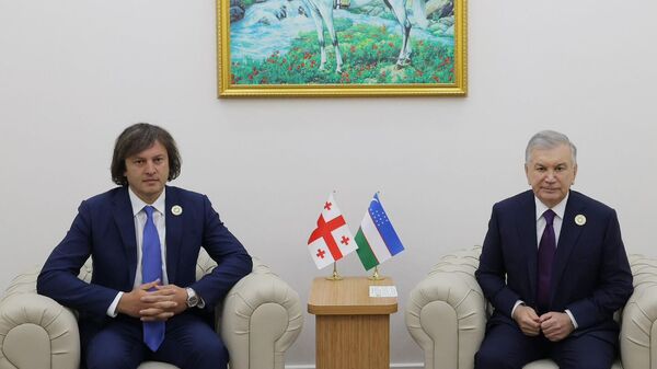 საქართველოს პრემიერ-მინისტრი ირაკლი კობახიძე და უზბეკეთის პრეზიდენტი შავქათ მირზიოევი - Sputnik საქართველო