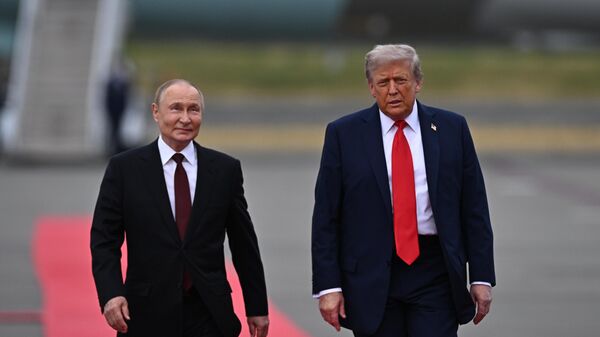 Переговоры Путина и Трампа стартовали на Аляске
