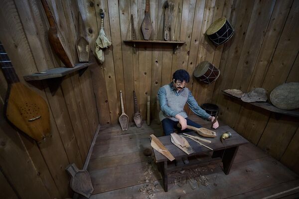 Каждый экспонат имеет свою историю, которую поведают посетителям компетентные местные гиды - Sputnik Грузия