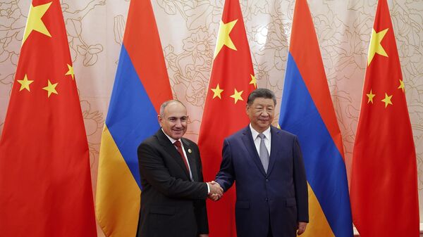ნიკოლ ფაშინიანი და სი ძინპინი - Sputnik საქართველო