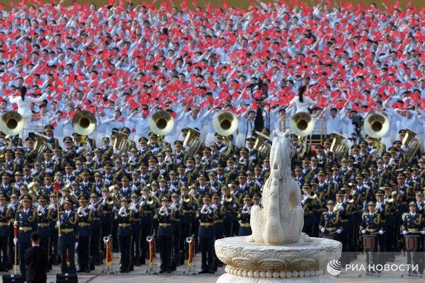 Китай отмечает 80 лет окончания Второй мировой войны и освобождение от японских захватчиков - Sputnik Грузия